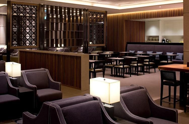 Plaza Premium Lounge lounge at LHR photo 3